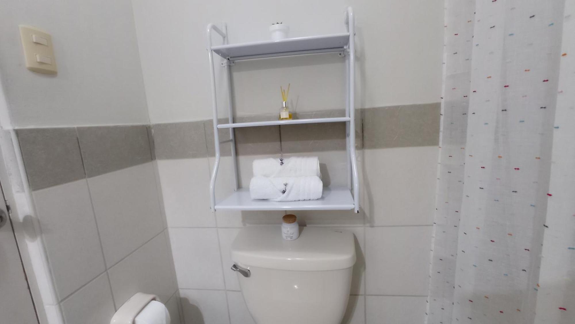 Habitacion Bano Compartido La Paz 2 利马 外观 照片